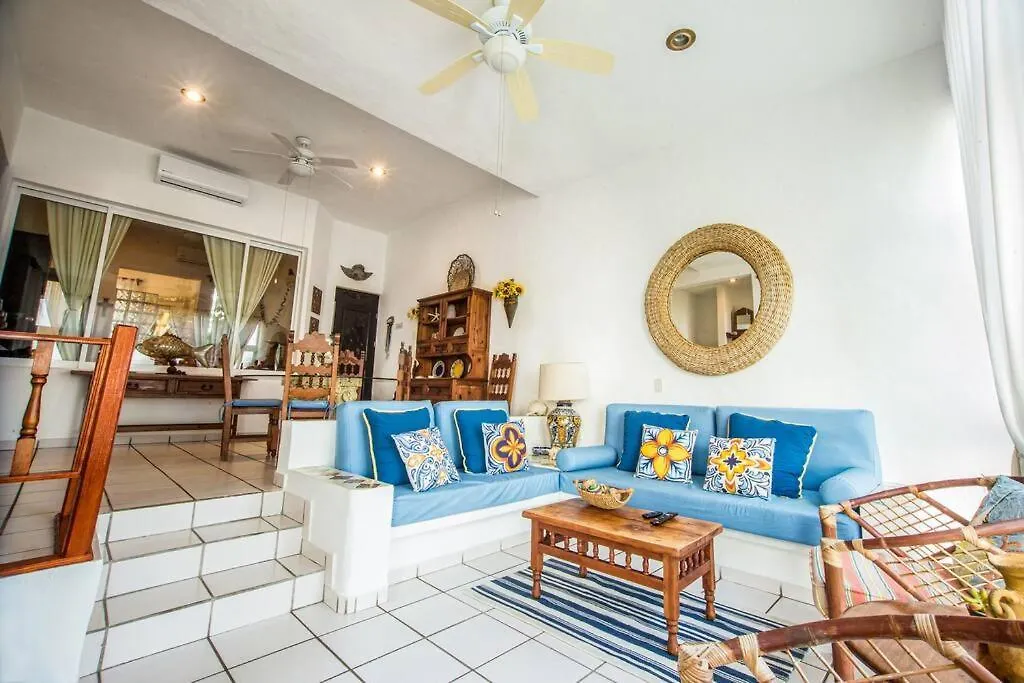 Caribbean Sea Front 2 Bedroom 2 Ba - Ground Floor- Large Pool -Seaweed-Free Beach Akumal