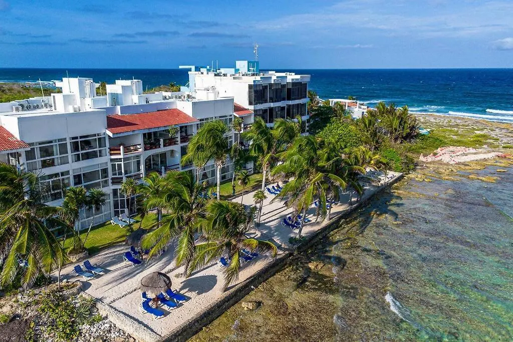 Caribbean Sea Front 2 Bedroom 2 Ba - Ground Floor- Large Pool -Seaweed-Free Beach Akumal